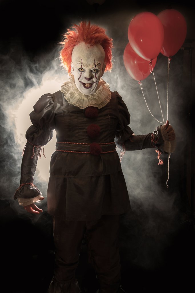 Pennywise-Schwarzer-001.jpg